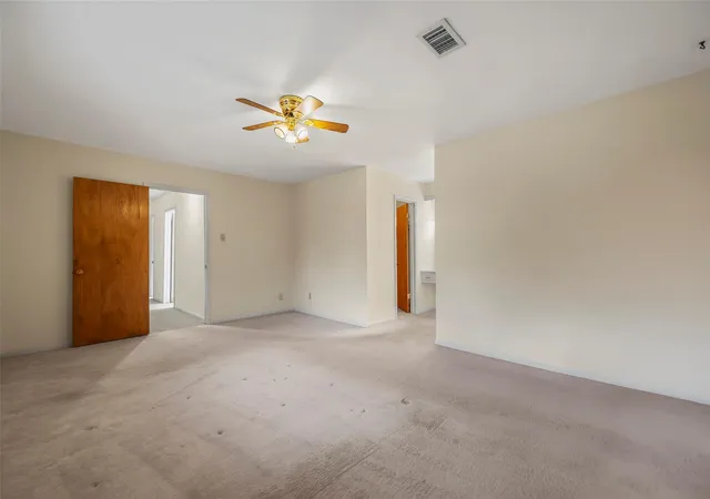 Photo 4 of Single family home for sale at 1102 Doral Ln, Houston, TX 77073 | MLS# 86973378 | Listing updated on 2026-09-19