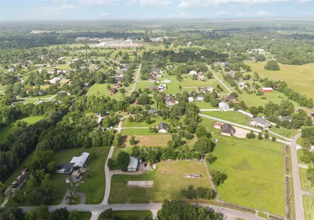 10th image of 2257 County Road 529, Alvin, TX 77511 | MLS# 83165046