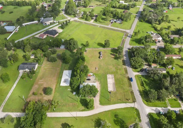 4th image of 2257 County Road 529, Alvin, TX 77511 | MLS# 83165046