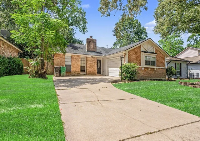 Homes for sale in Houston, TX | 2714 Longleaf Pines Dr, Houston, TX 77339 | MLS# 83997702
