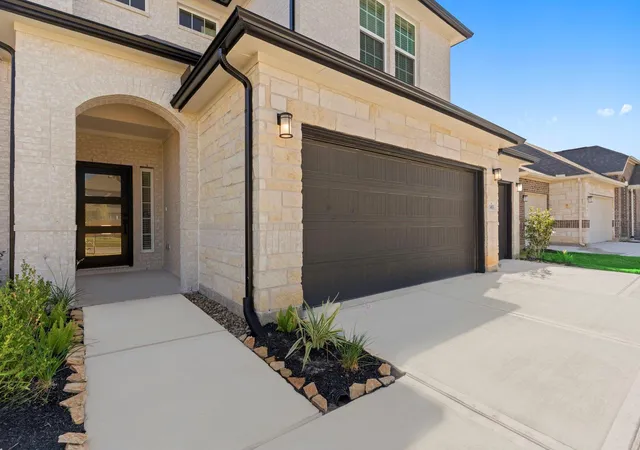 3rd image of 2453 Seaglass Terrace Dr, Katy, TX 77493 | MLS# 63376506