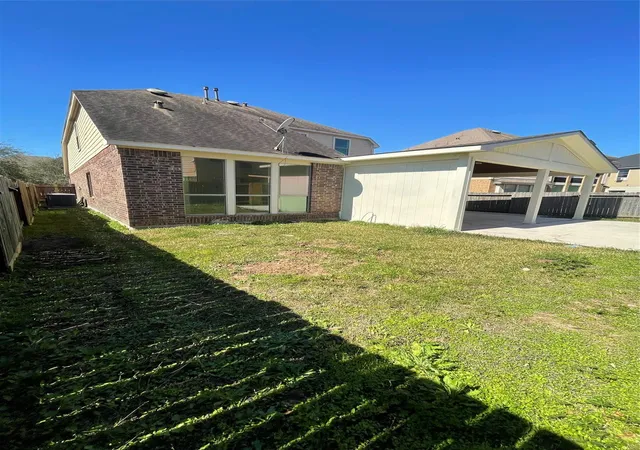 Photo 2 of Single family home for sale at 3807 Windmill Crk Dr, Richmond, TX 77407 | MLS# 33124338 | Listing updated on 2026-08-13