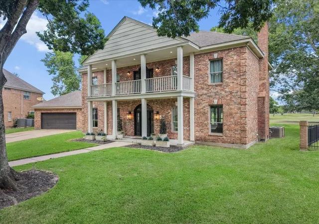2nd image of 3024 Sea Pines Pl, League City, TX 77573 | MLS# 60473263