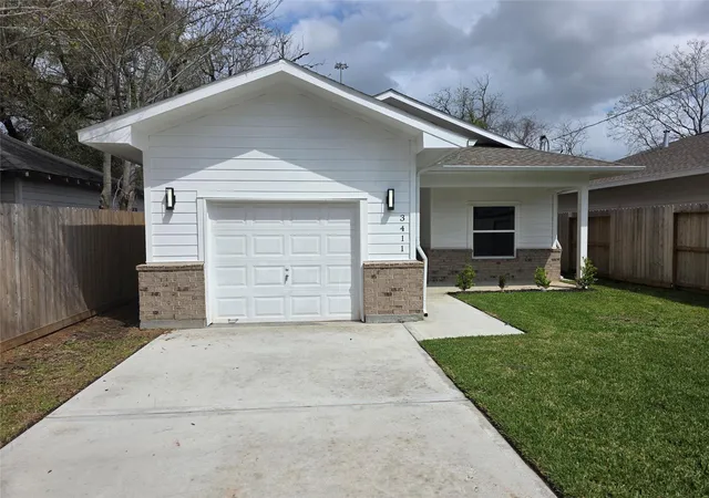1st image of 3411 Webster St, Houston, TX 77004 | MLS# 69262873