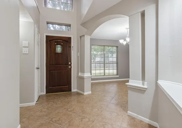 Photo 3 of Sale Pending at 13327 White Oak Landing Blvd, Houston, TX 77065 | MLS# 36381620 | Listing updated on 2026-09-21