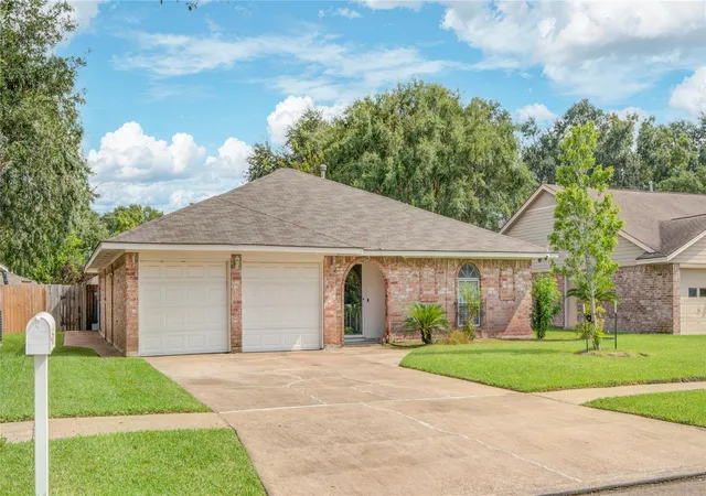 2nd image of 1801 Concord St, Deer Park, TX 77536 | MLS# 46472623