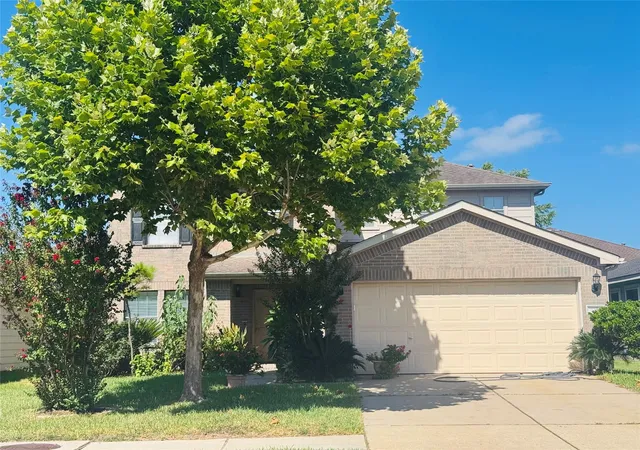 Photo 2 of Single family home for sale at 19503 Remington Park Dr, Houston, TX 77073 | MLS# 84194977 | Listing updated on 2026-09-01