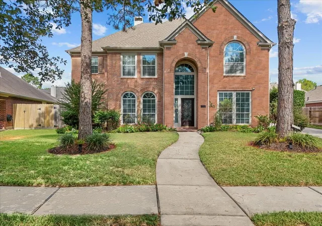 Photo 1 of Single family home for sale at 2376 Autumn Mist Ln, League City, TX 77573 | MLS# 10524658 | Listing updated on 2026-08-25