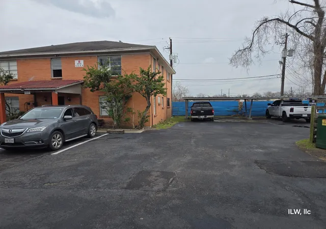 3rd image of 2605 Aldine Westfield Rd #8, Houston, TX 77093 | MLS# 26497605