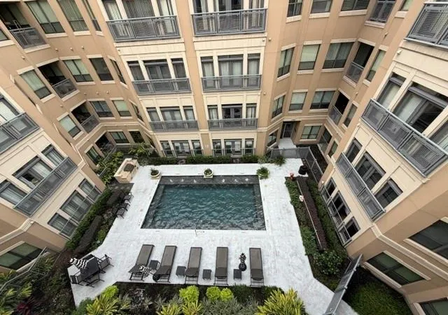 4th image of 1901 Post Oak Blvd #3507, Houston, TX 77056 | MLS# 34236895