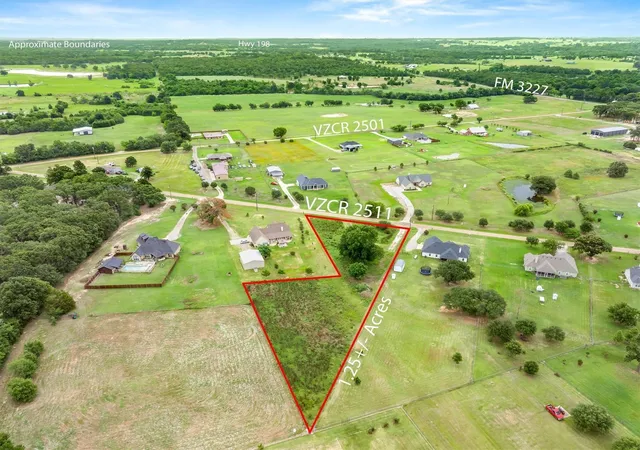 Photo 1 of Sale Pending at 125 (+/ ) Acres Vz County Rd 2511, Canton, TX 75103 | MLS# 48844068 | Listing updated on 2026-10-02