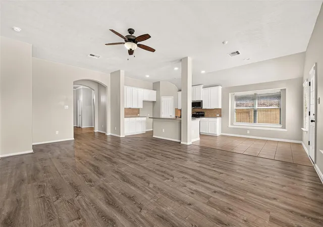 Photo 4 of Single family home for sale at 18115 Garnet Red Rd, Cypress, TX 77429 | MLS# 28376454 | Listing updated on 2026-09-07