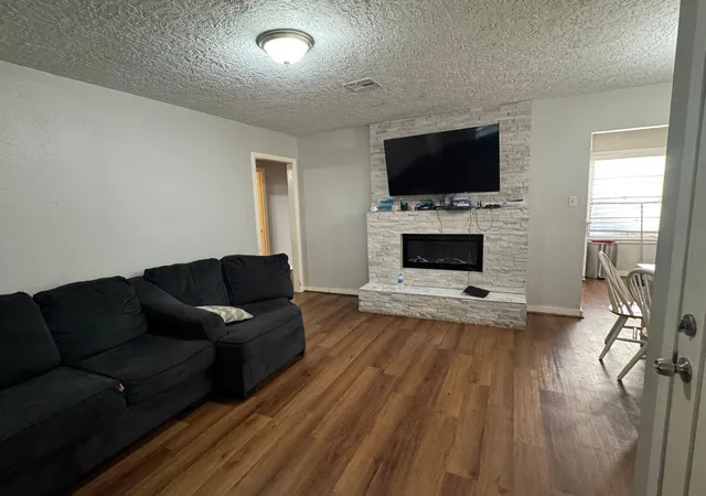 Photo 3 of Single family home for sale at 309 S Orchid Dr, Texas City, TX 77591 | MLS# 36974163 | Listing updated on 2026-08-07