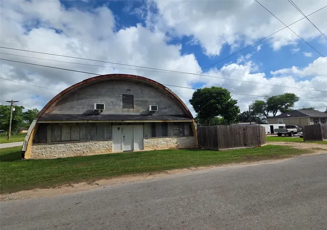 Photo 3 of Land for sale at 601 Franklin St, Liberty, TX 77575 | MLS# 66684133 | Listing updated on 2026-10-08
