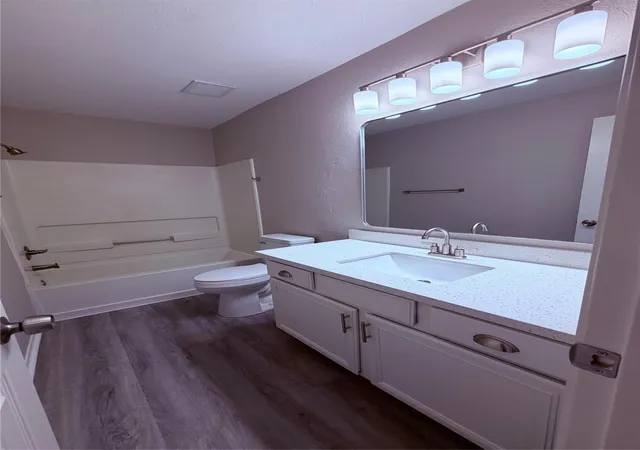 Photo 4 of Single family home for sale at 22803 Tara Way Dr, Katy, TX 77449 | MLS# 32909437 | Listing updated on 2026-07-31