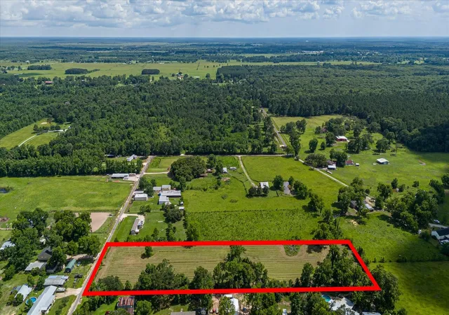 Photo 4 of Land for sale at 000 County Rd 2060, Hull, TX 77564 | MLS# 79158950 | Listing updated on 2026-08-31