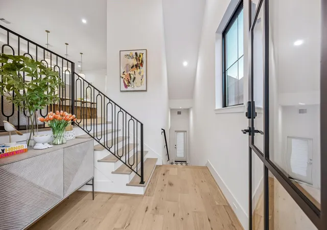Photo 2 of Townhouse for sale at 4026 Lanark Ln #A, Houston, TX 77025 | MLS# 89261341 | Listing updated on 2026-09-20
