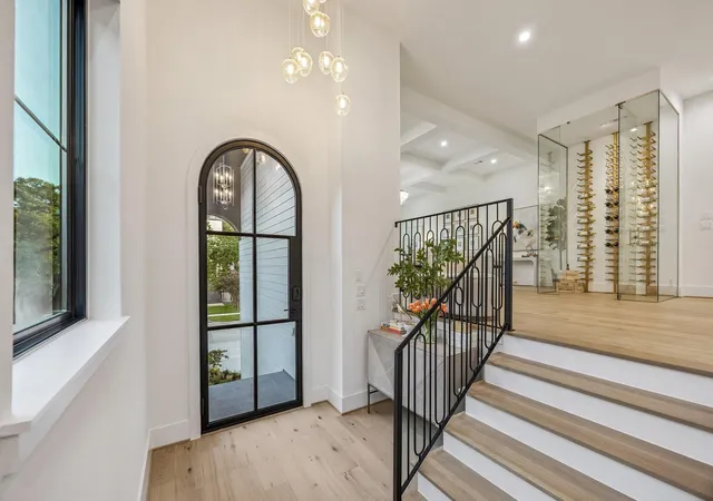 Photo 3 of Townhouse for sale at 4026 Lanark Ln #A, Houston, TX 77025 | MLS# 89261341 | Listing updated on 2026-09-20