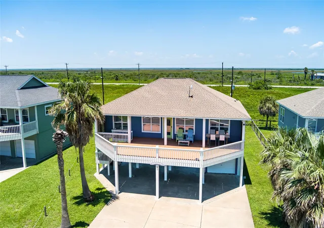 2nd image of 3233 Castle Dr, Crystal Beach, TX 77650 | MLS# 12381981