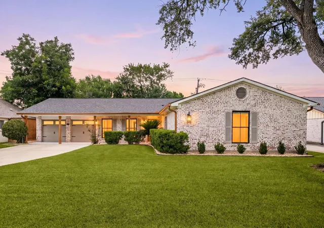 Single family home for sale at 2311 Stoney Brk Dr, Houston, TX 77063 | MLS# 22847946