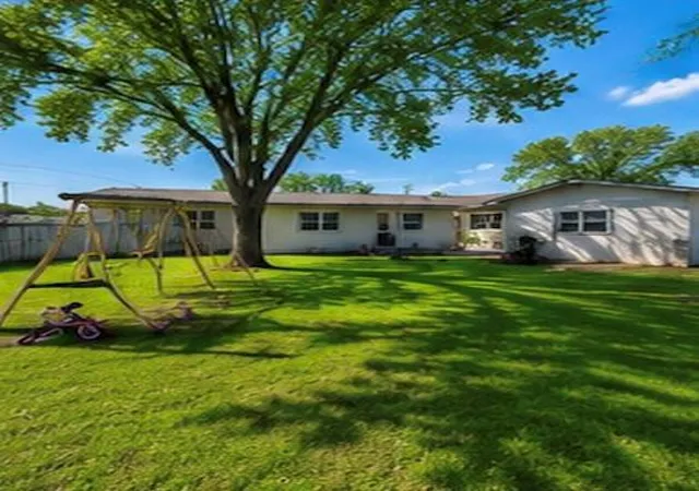 14th image of 513 Scott St, Tye, TX 79563 | MLS# 68840153