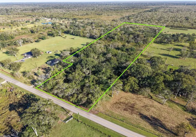 Photo 4 of Land for sale at 1836 County Road 318, Brazoria, TX 77422 | MLS# 88798927 | Listing updated on 2026-08-26