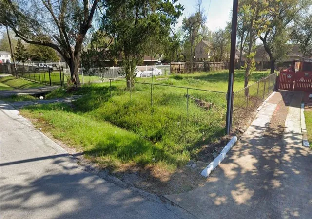 Photo 2 of Land for sale at 4210 Leffingwell St, Houston, TX 77026 | MLS# 97617200 | Listing updated on 2026-08-27