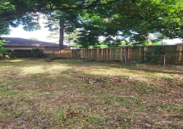 Photo 4 of Land for sale at 4210 Leffingwell St, Houston, TX 77026 | MLS# 97617200 | Listing updated on 2026-08-27