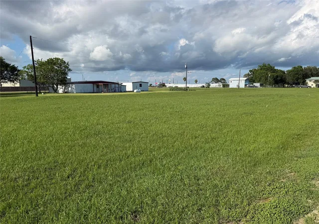Homes for sale in Palacios, TX | 342 Starling, Palacios, TX 77465 | MLS# 68460854