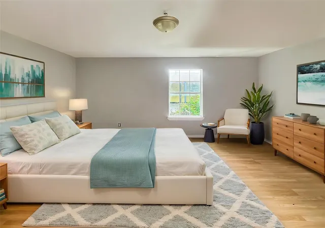 4th image of 6931 Weaver Rd, Houston, TX 77028 | MLS# 89429110