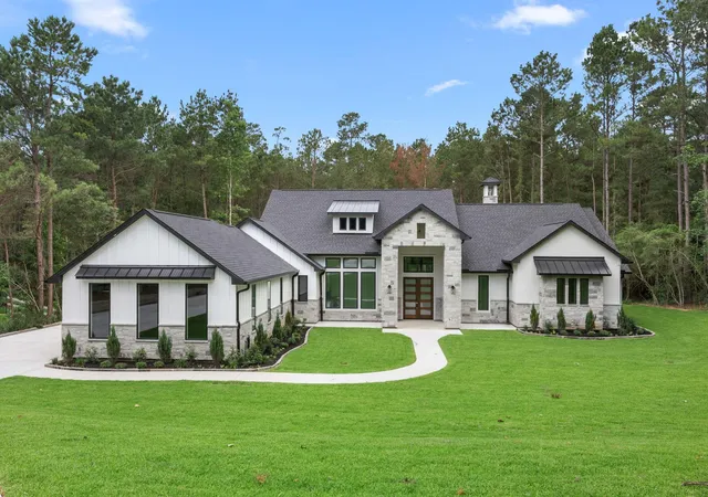 Photo 1 of Single family home for sale at 13010 Royal Hill Court, Montgomery, TX 77316 | MLS# 61690775 | Listing updated on 2026-09-09