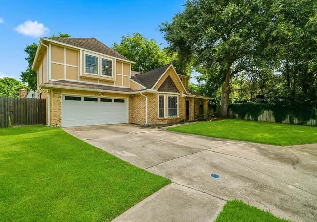 Photo 3 of Single family home for sale at 2311 Woven Wood Ln, Richmond, TX 77406 | MLS# 7480845 | Listing updated on 2026-08-26
