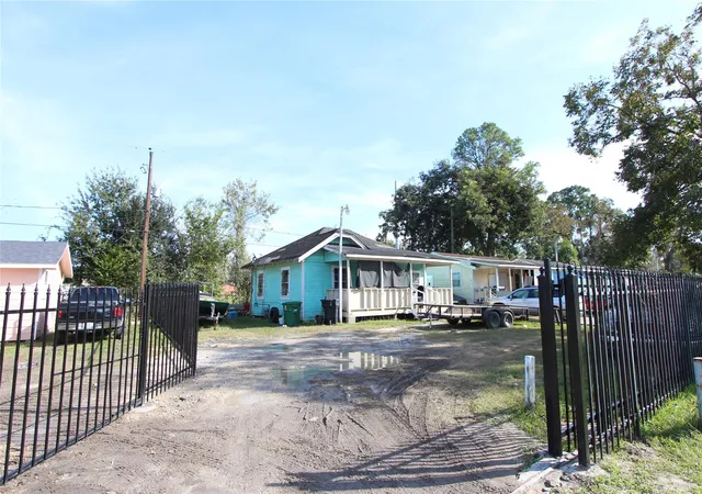 4th image of 7622 West St, Houston, TX 77093 | MLS# 28513256