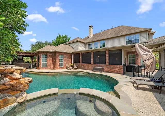 2nd image of 9602 Silver Birch Ct, Missouri City, TX 77459 | MLS# 25964861
