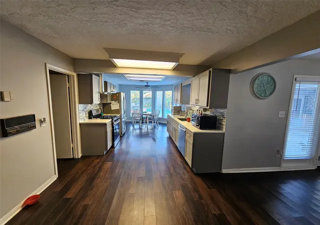 Photo 3 of Single family home for sale at 14822 Cedar Point Dr, Houston, TX 77070 | MLS# 80704719 | Listing updated on 2026-06-30