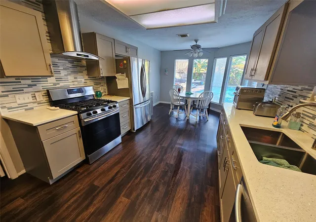 Photo 4 of Single family home for sale at 14822 Cedar Point Dr, Houston, TX 77070 | MLS# 80704719 | Listing updated on 2026-06-30