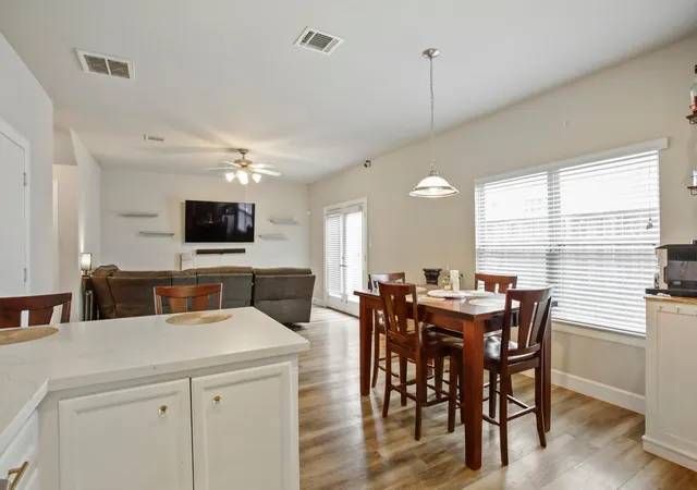3rd image of 3728 Main Poplar Dr, Houston, TX 77025 | MLS# 34927326