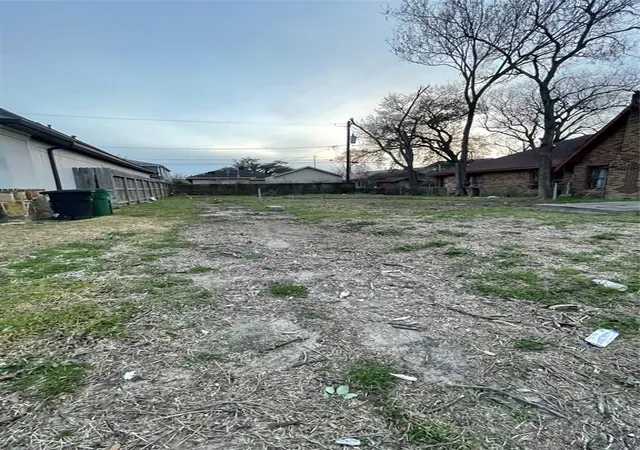 Photo 1 of Land for sale at 2710 Wheeler St, Houston, TX 77004 | MLS# 57009242 | Listing updated on 2025-12-24