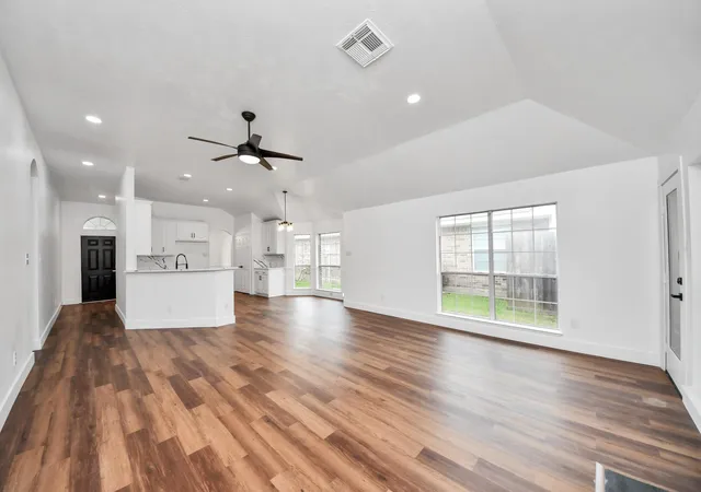 2nd image of 22918 Still Pond Dr, Tomball, TX 77375 | MLS# 93383720