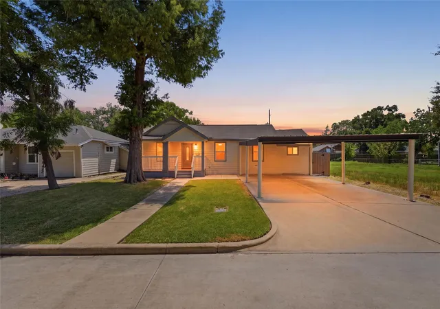 Photo 1 of Single family home for sale at 912 Seymour St, Pasadena, TX 77506 | MLS# 25947251 | Listing updated on 2026-09-06