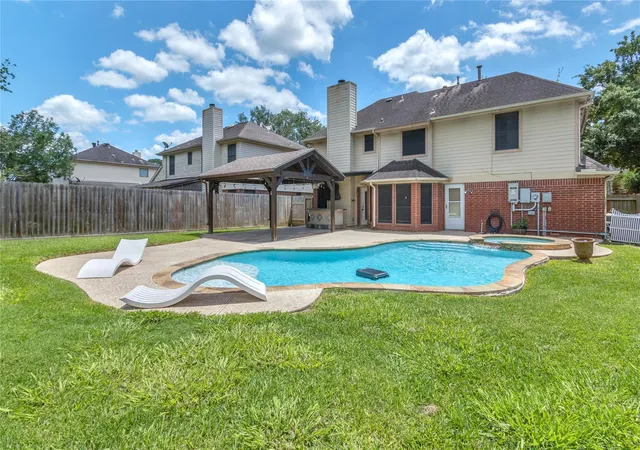 5th image of 6923 Little Redwood Dr, Pasadena, TX 77505 | MLS# 51098812