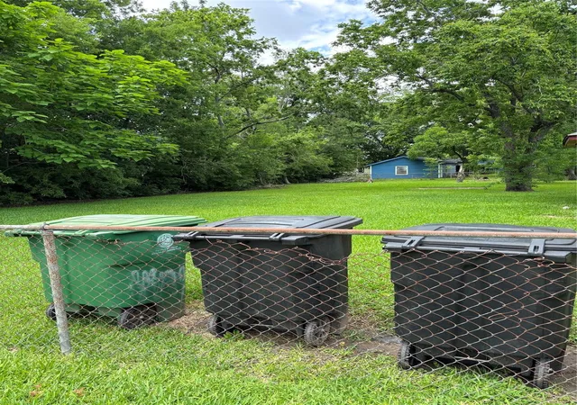 Photo 3 of Land for sale at 4429 Maggie St, Houston, TX 77051 | MLS# 73374473 | Listing updated on 2026-09-16