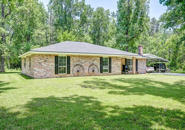 Photo 3 of Single family home for sale at 140 County Rd 2005, Liberty, TX 77575 | MLS# 73614797 | Listing updated on 2026-07-27