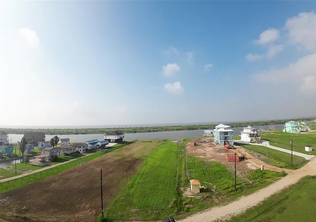2nd image of 278 Pr 686 Rd, Matagorda, TX 77457 | MLS# 86741314