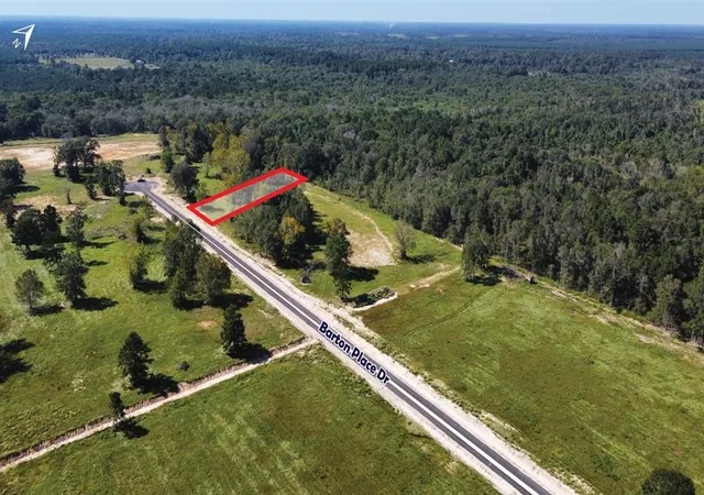 3rd image of 1020 County Road 3081, Cleveland, TX 77327 | MLS# 22560557