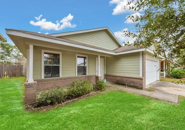 Photo 1 of Sale Pending at 21602 Daylily Hills Dr, Spring, TX 77388 | MLS# 33110392 | Listing updated on 2026-09-15