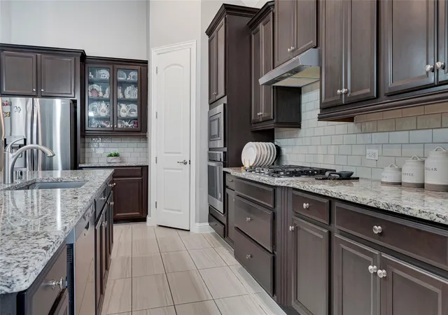 image of 4612 Fisher Dr, Pearland, TX 77584 | MLS# 23431150
