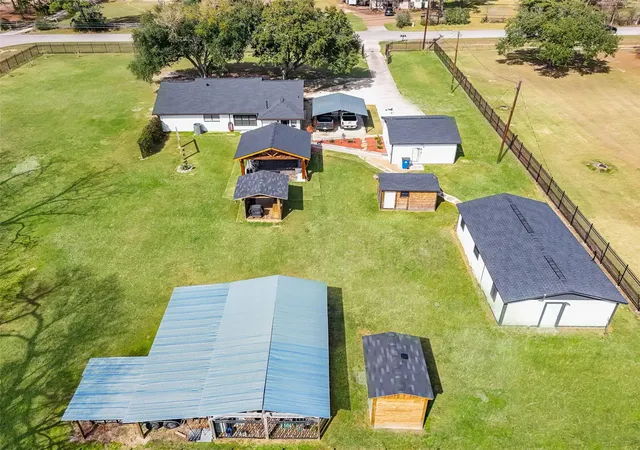 Photo 3 of Single family home for sale at 12998 Rocky Rd, Conroe, TX 77306 | MLS# 53927147 | Listing updated on 2026-04-06