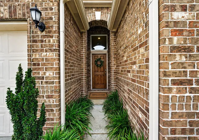 4th image of 12818 Mossy Knoll Dr, Houston, TX 77044 | MLS# 18559547
