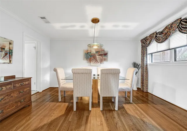 Photo 2 of Single family home for sale at 4831 Knickerbocker St, Houston, TX 77035 | MLS# 10753225 | Listing updated on 2026-08-23